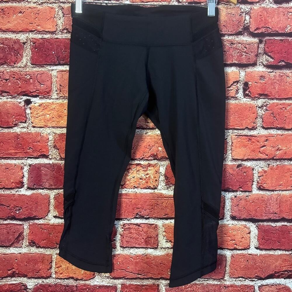 Lululemon size 6